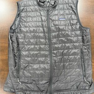 Patagonia Charcoal Quilted Vest